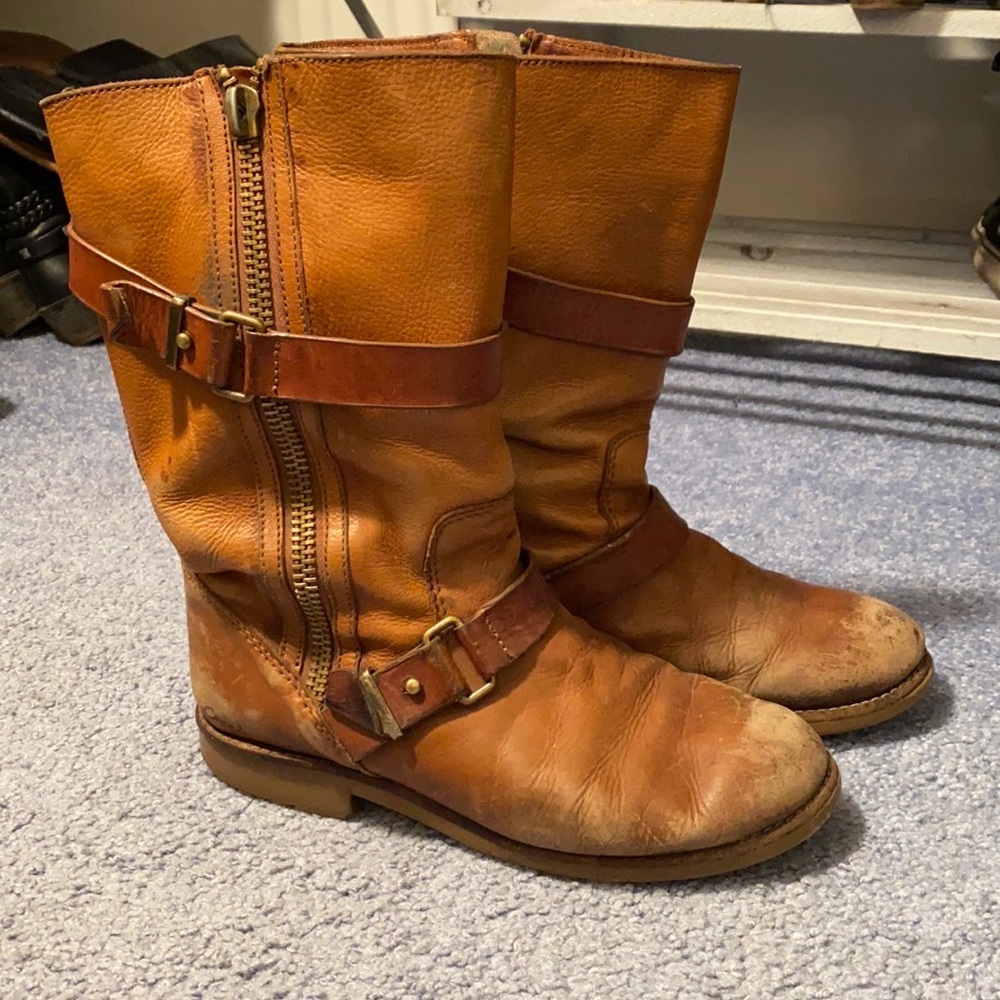 Coach Vannesa Tan Pebble Grain Leather Boots